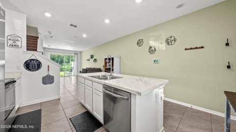 8334 Asteroid Street, Jacksonville FL - photo 7 of 23