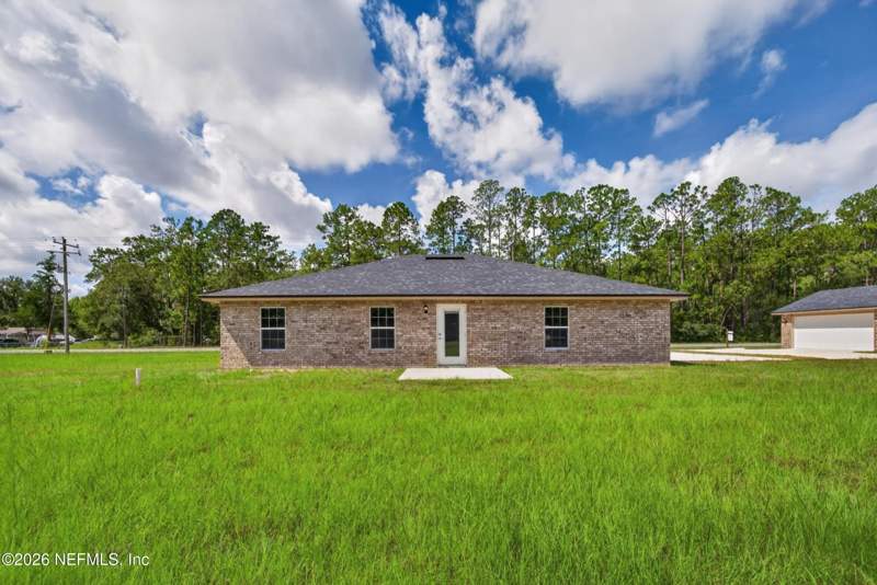 3 bedroom Single Family Residence at 451632 Old Dixie Highway, **verifying Subd**, Callahan — photo 2