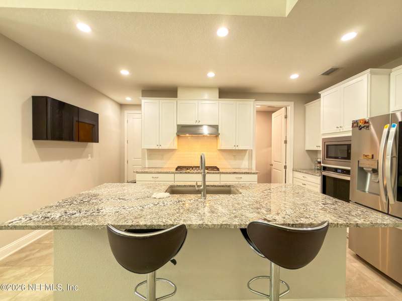 3 bedroom Townhouse at 11368 Newtonian Boulevard, Newton Townhomes, Jacksonville — photo 5