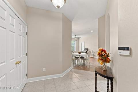 7801 Point Meadows Drive #6304, Jacksonville FL - photo 11 of 50