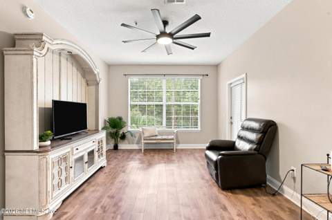 7801 Point Meadows Drive #6304, Jacksonville FL - photo 14 of 50