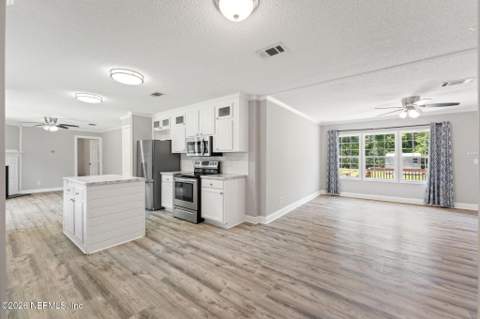 2405 Silver Moss Circle, Middleburg FL - photo 13 of 36