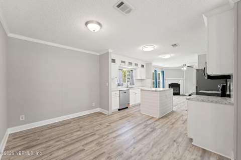 2405 Silver Moss Circle, Middleburg FL - photo 18 of 36