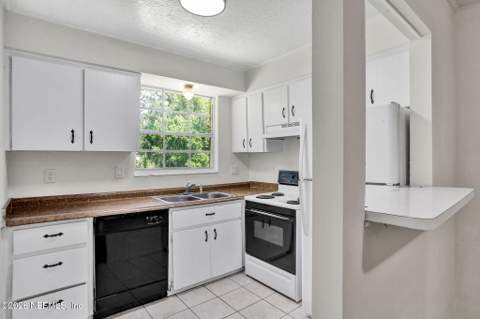 5201 Atlantic Boulevard #132, Jacksonville FL - photo 8 of 21