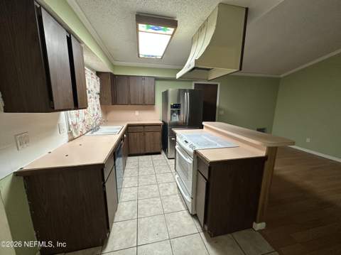 13024 Bent Pine Court, Jacksonville FL - photo 6 of 32