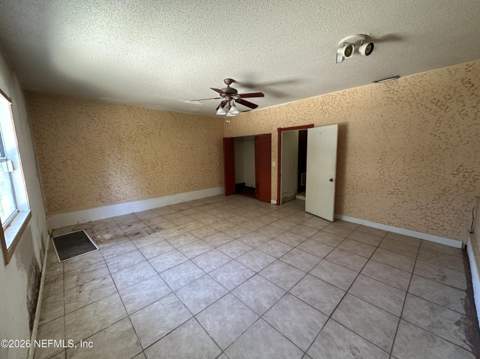 13024 Bent Pine Court, Jacksonville FL - photo 12 of 32
