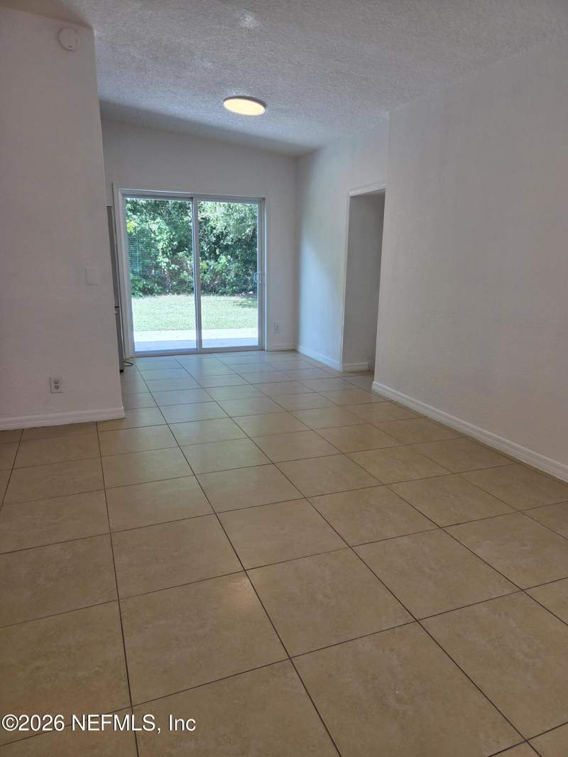 3 bedroom Single Family Residence at 1910 Kitty Street, Arlington Green, Jacksonville — photo 3