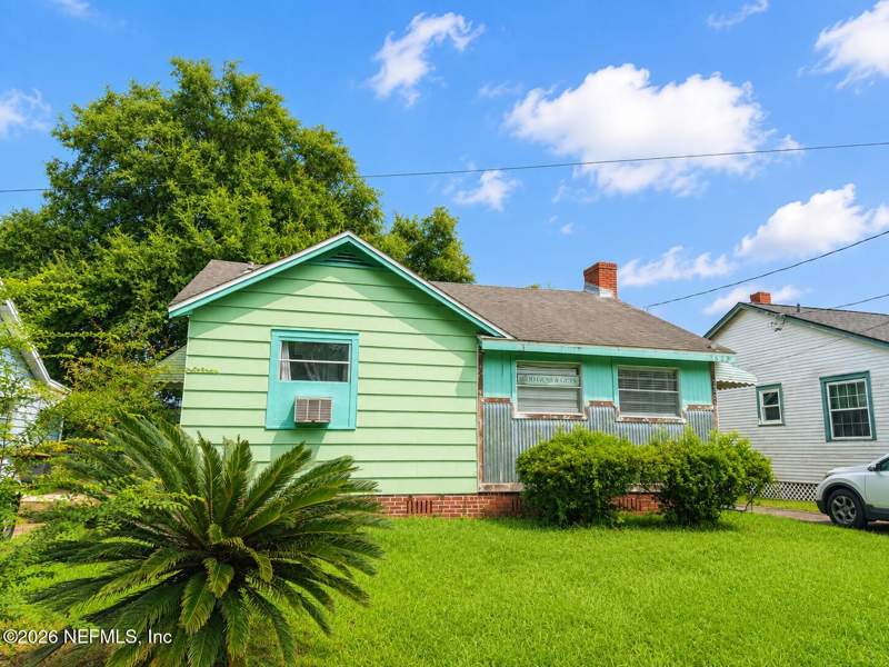 2 bedroom Single Family Residence at 5323 Sunderland Road, Lake Shore, Jacksonville — photo 2
