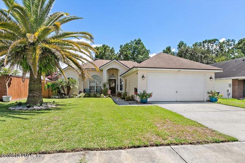 3 bedroom Single Family Residence at 1991 Eclipse Drive, Orange Park South, Middleburg — photo 2