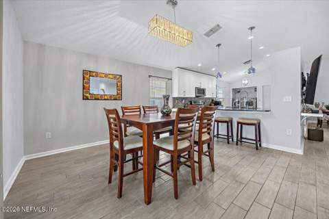 1887 Sunchase Court, Jacksonville FL - photo 8 of 21