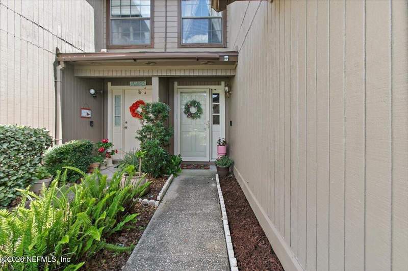 2 bedroom Townhouse at 3957 Laurelwood Drive, Cypress Hammock, Jacksonville — photo 3