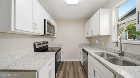 509 Murray Drive, Jacksonville FL - photo 11 of 50