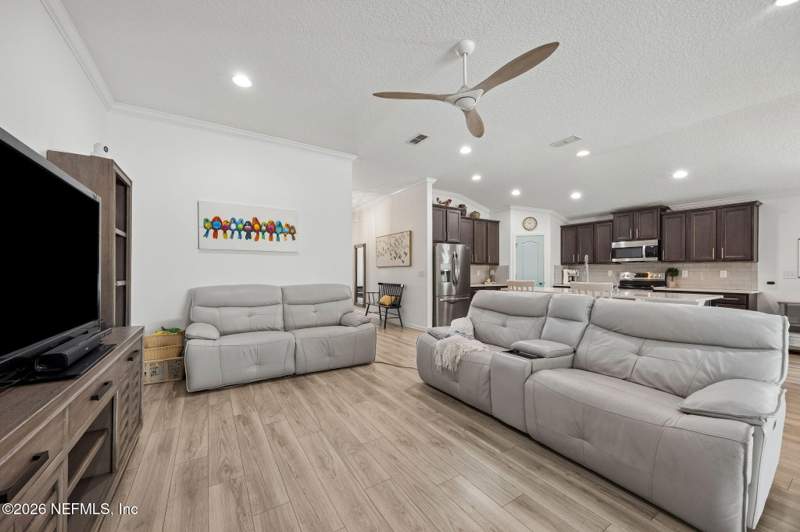 4 bedroom Single Family Residence at 11676 Yellow Perch Road, Alta Lakes, Jacksonville — photo 5