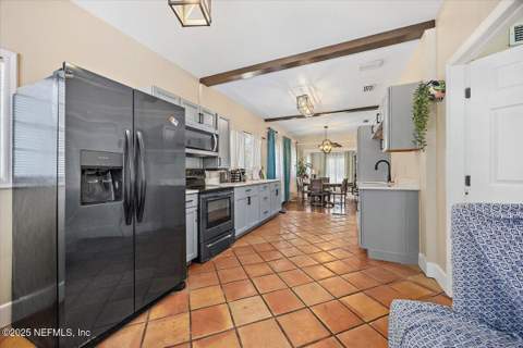 6 E San Carlos Avenue, St. Augustine FL - photo 11 of 34