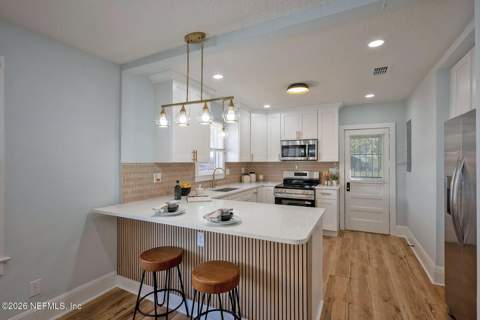 4014 Dellwood Avenue, Jacksonville FL - photo 14 of 40