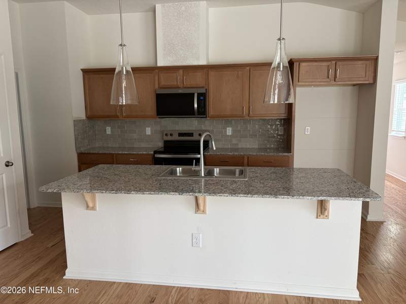 3 bedroom Single Family Residence at 15898 Seaton Hollow Drive, Not Validd, Jacksonville — photo 3