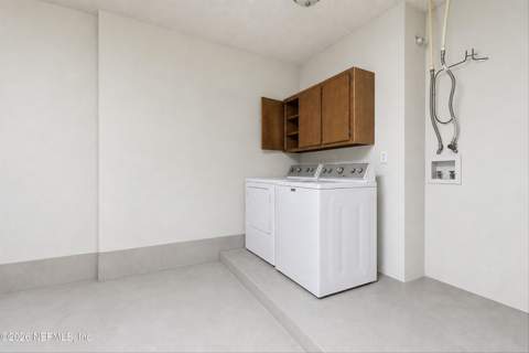 7395 Petrell Drive, Jacksonville FL - photo 19 of 25