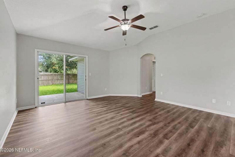 4 bedroom Single Family Residence at 170 Patriot Lane, Country Walk, Elkton — photo 3