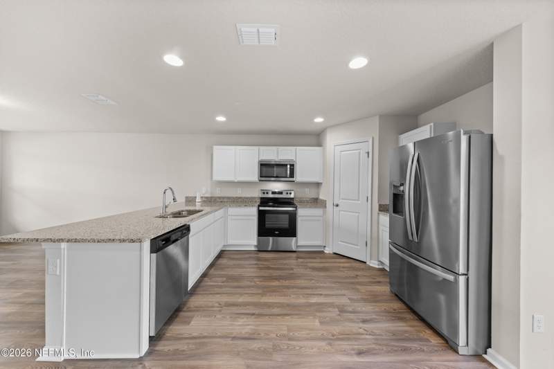 4 bedroom Single Family Residence at 764 Constitution Place, Heritage Oaks, Macclenny — photo 2