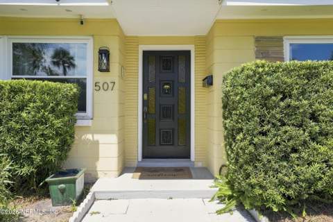 507 15th Avenue, Jacksonville Beach FL - photo 7 of 51