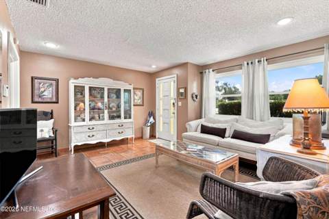 507 15th Avenue, Jacksonville Beach FL - photo 13 of 51