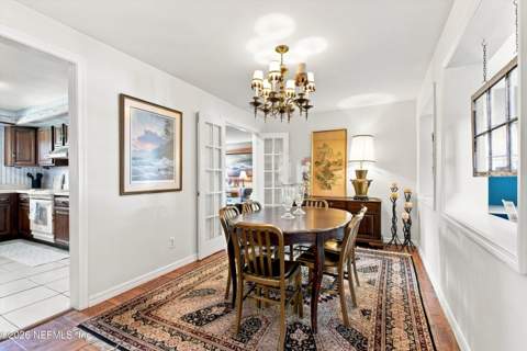 507 15th Avenue, Jacksonville Beach FL - photo 15 of 51