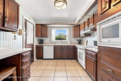 507 15th Avenue, Jacksonville Beach FL - photo 17 of 51