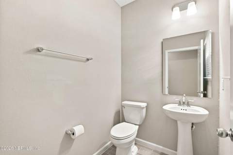 1687 Pottsburg Point Drive, Jacksonville FL - photo 7 of 53