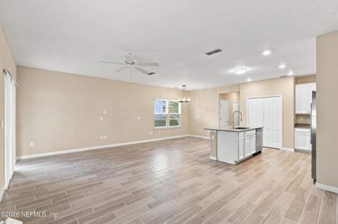 1687 Pottsburg Point Drive, Jacksonville FL - photo 12 of 53