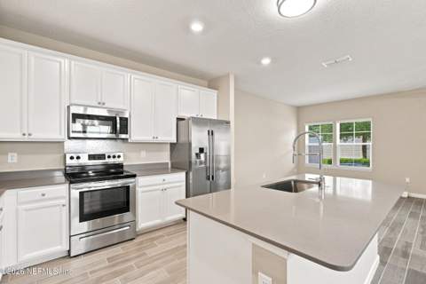 1687 Pottsburg Point Drive, Jacksonville FL - photo 18 of 53