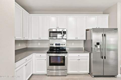 1687 Pottsburg Point Drive, Jacksonville FL - photo 19 of 53