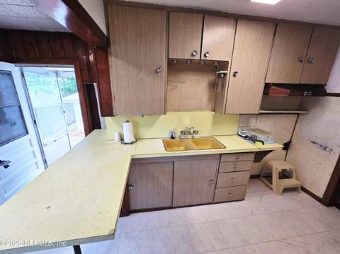 3103 Ernest Street, Jacksonville FL - photo 17 of 37