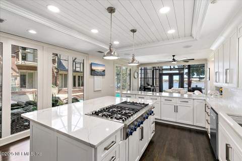 12827 Ft Caroline Road, Jacksonville FL - photo 14 of 36