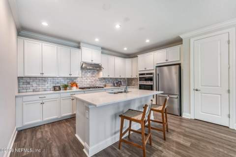 9951 Filament Boulevard, Jacksonville FL - photo 14 of 49