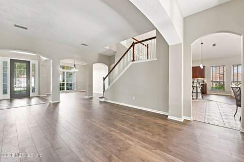 2878 Amelia Bluff Drive, Jacksonville FL - photo 14 of 90