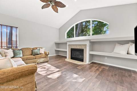 2878 Amelia Bluff Drive, Jacksonville FL - photo 17 of 90