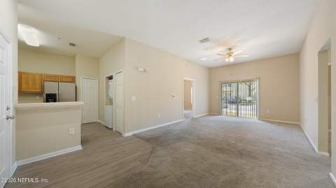 6099 Maggies Circle #107, Jacksonville FL - photo 9 of 21