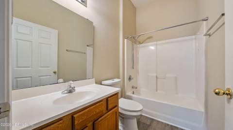 6099 Maggies Circle #107, Jacksonville FL - photo 18 of 21