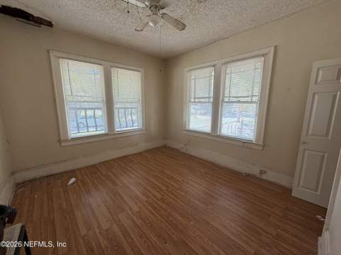 967 Kenmore Street, Jacksonville FL - photo 12 of 15