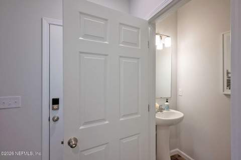 13725 Coral Drive, Jacksonville FL - photo 6 of 39