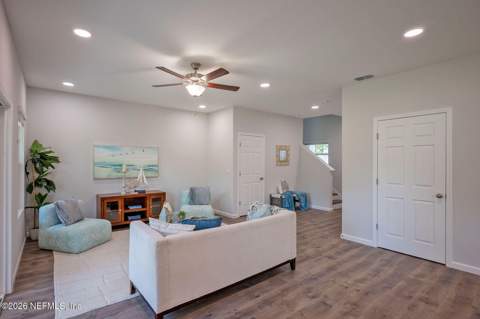 13725 Coral Drive, Jacksonville FL - photo 11 of 39