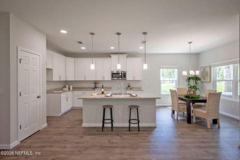 13725 Coral Drive, Jacksonville FL - photo 14 of 39