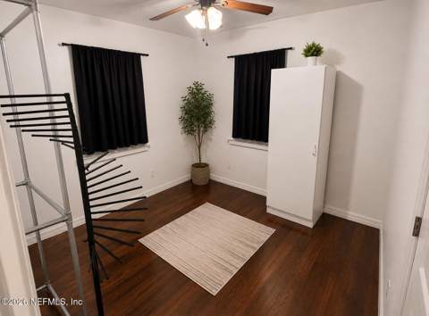 423 Holiday Drive, Interlachen FL - photo 9 of 20