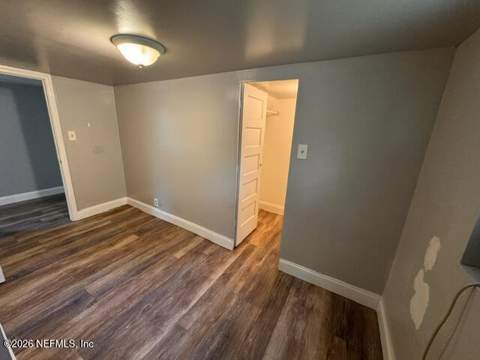 4630 Merrimac Avenue, Jacksonville FL - photo 7 of 28