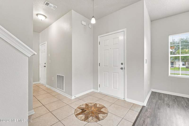 5 bedroom Single Family Residence at 1936 McGirts Point Boulevard, Weston Ranch, Jacksonville — photo 3