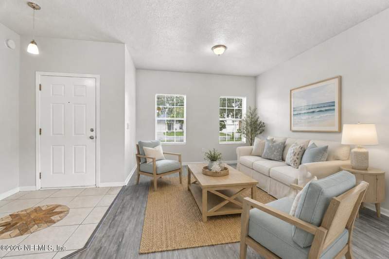5 bedroom Single Family Residence at 1936 McGirts Point Boulevard, Weston Ranch, Jacksonville — photo 5