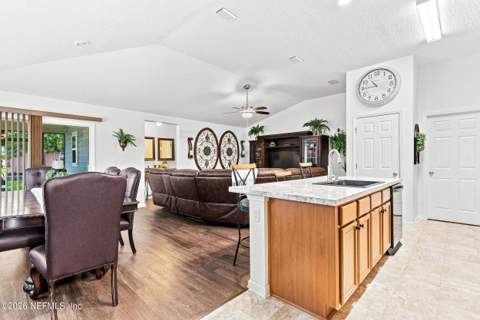 7225 Preston Pines Trail, Jacksonville FL - photo 10 of 33