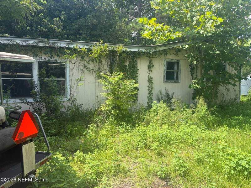 2 bedroom Manufactured Home at 2885 Stratton Boulevard, Ravenswood, St. Augustine — photo 2