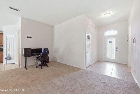 9252 Zepher Lily Lane, Jacksonville FL - photo 8 of 23
