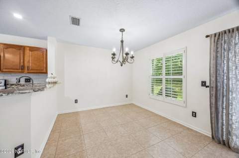 1595 Vineland Circle #B, Fleming Island FL - photo 16 of 48